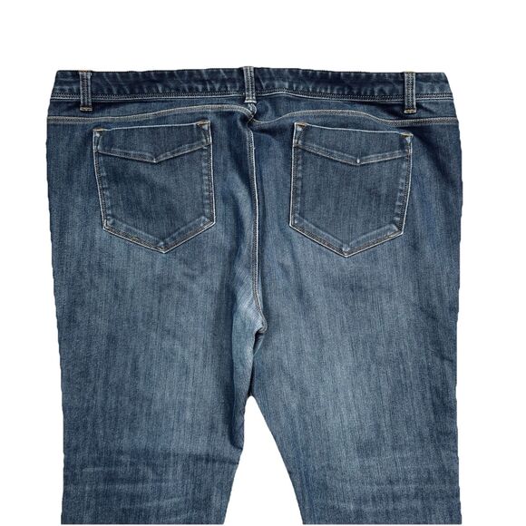 Lands End Slim Straight Jeans Plus 18 Blue Mid Rise Denim Womens Measure 40 X 28 - Picture 8 of 9